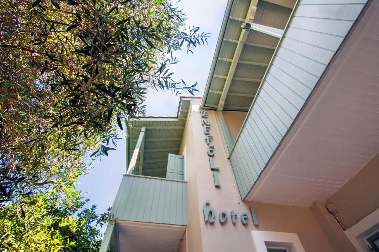 Nefeli Hotel Áyios Nikítas Buitenkant foto